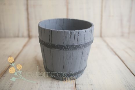 Resin tiny bucket - antique replica - dark grey
