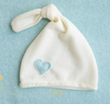 Newborn sleepy hat - cream with a tiny heart